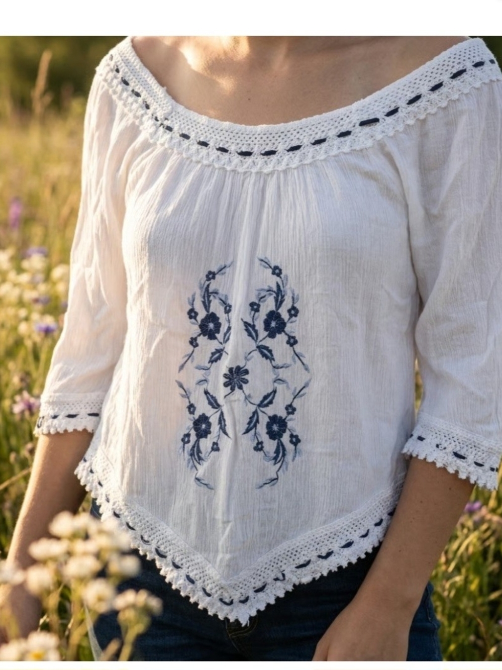 Dress Barn White Peasant Top with Navy Embroidery
